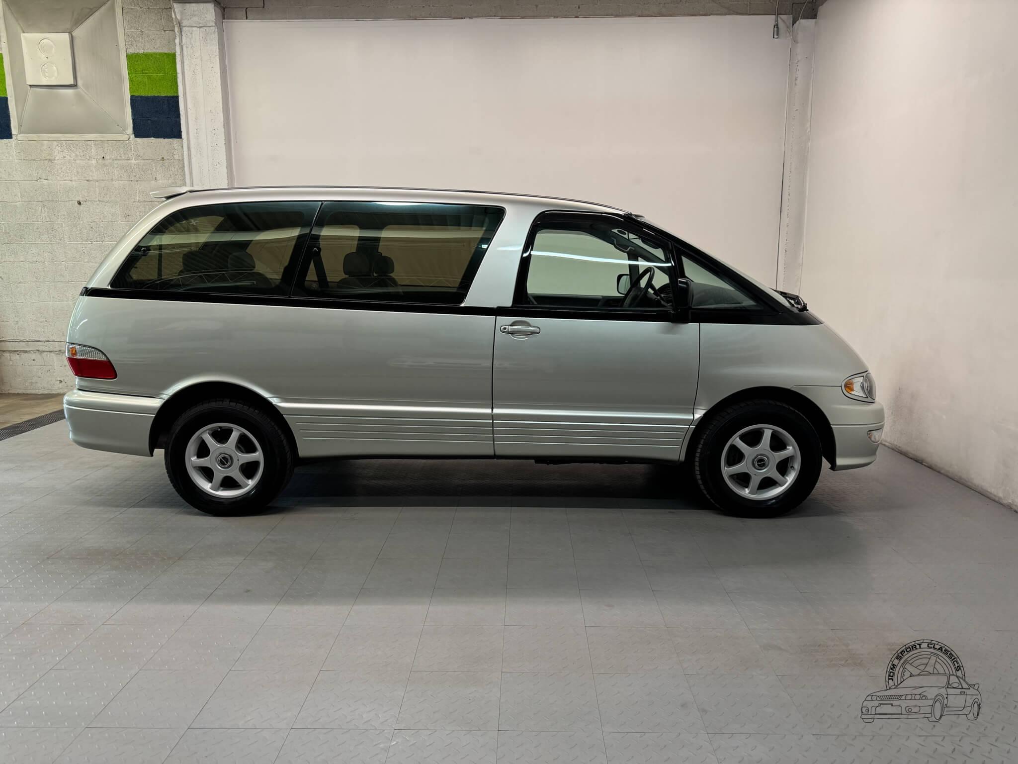1999 Toyota Estima Lucida X Limited