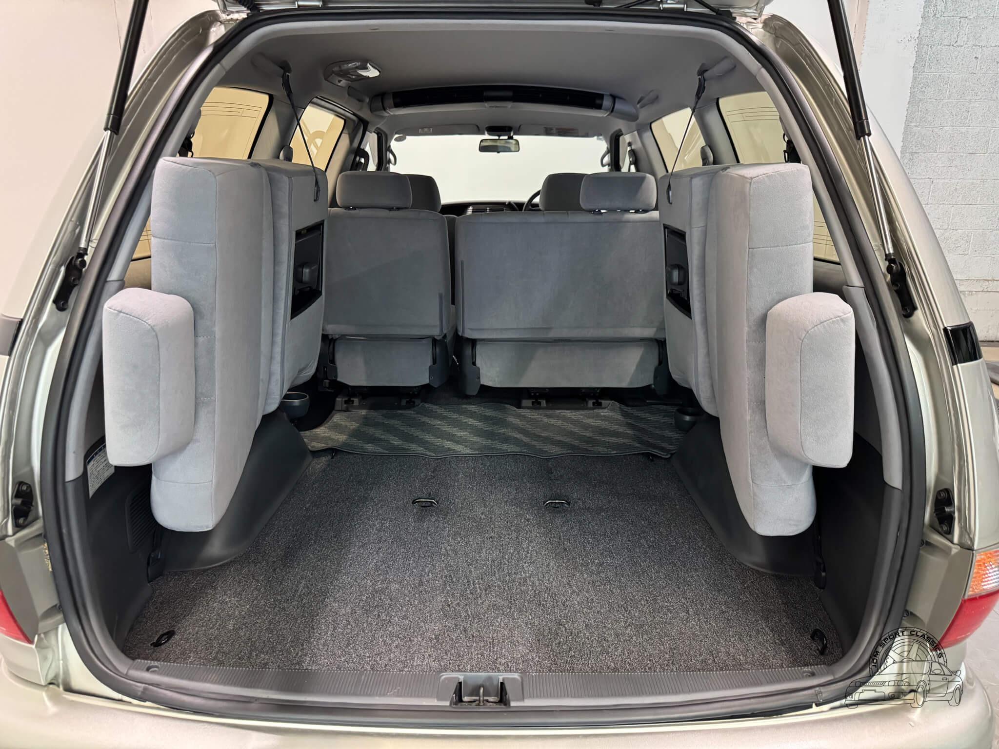 1999 Toyota Estima Lucida X Limited
