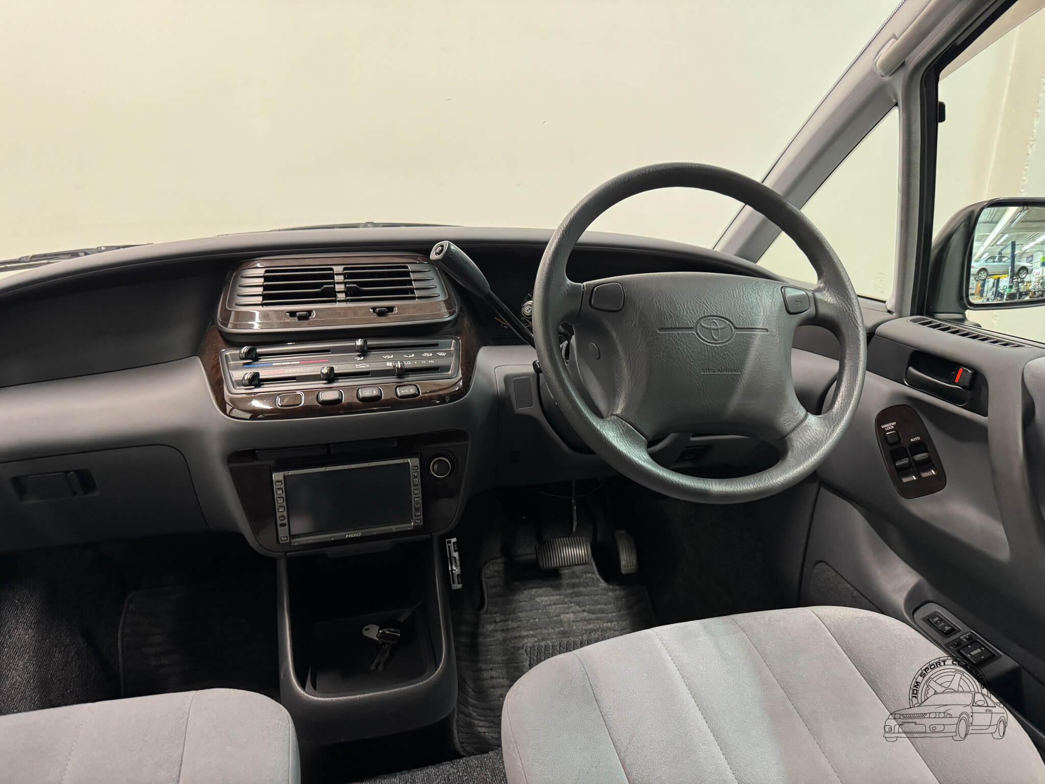 1999 Toyota Estima Lucida X Limited - 4