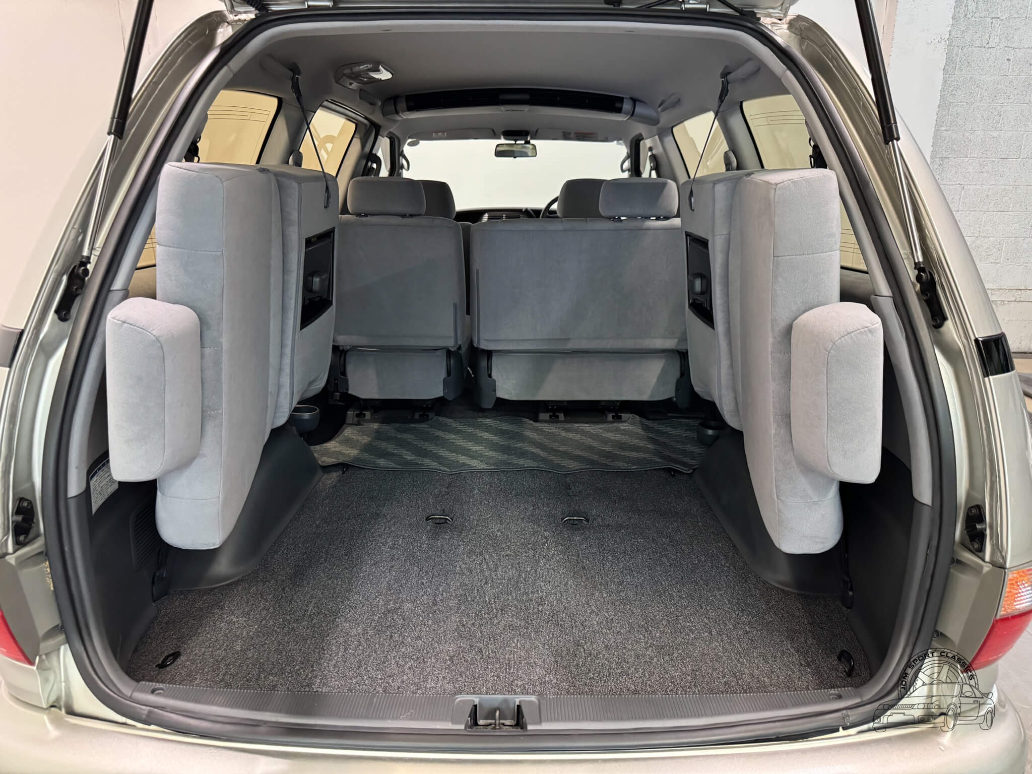 1999 Toyota Estima Lucida X Limited