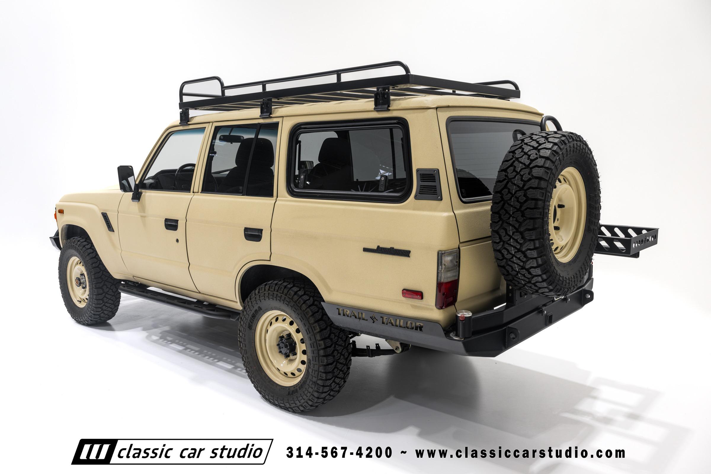 1982 Toyota Land Cruiser FJ60 Restomod