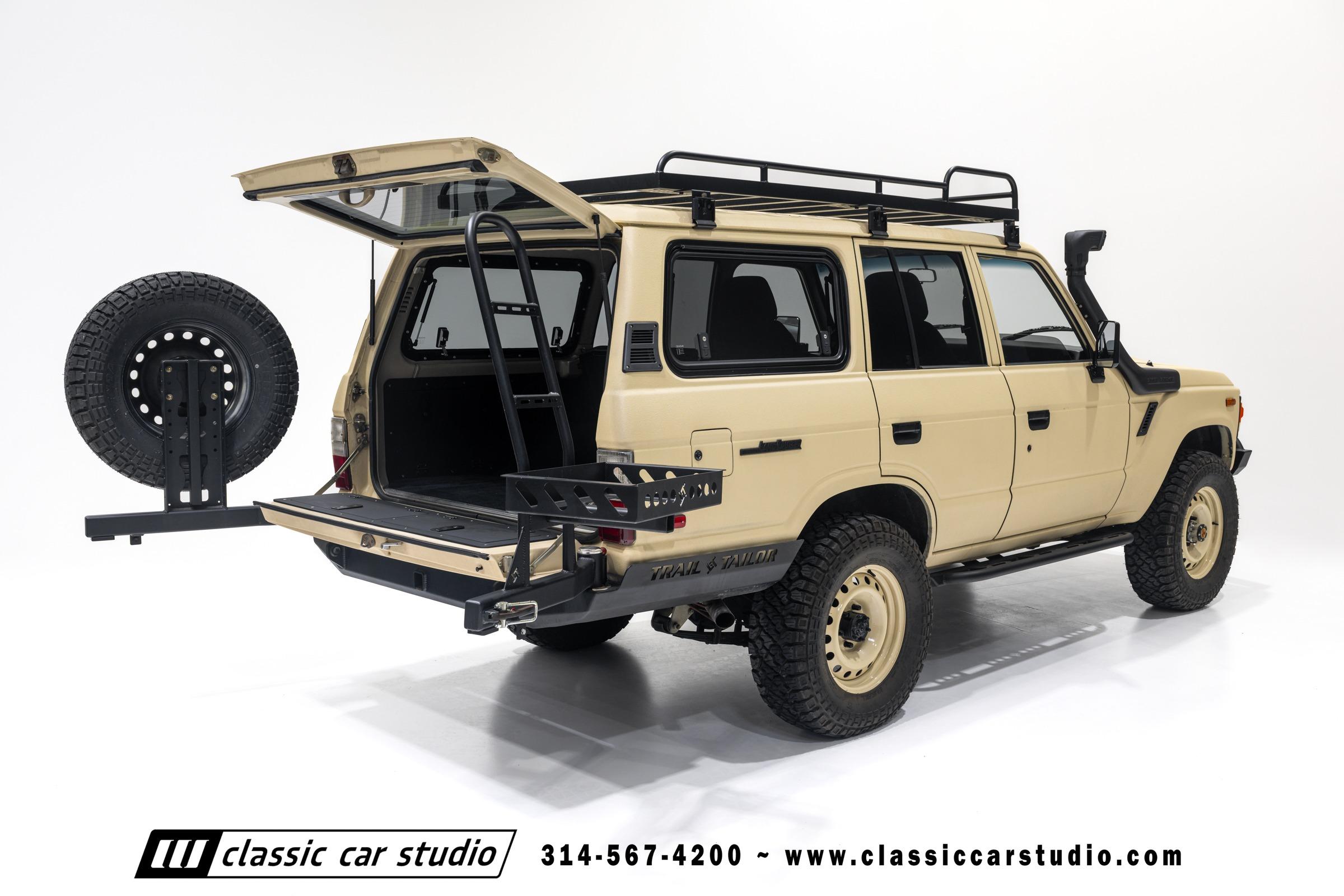 1982 Toyota Land Cruiser FJ60 Restomod