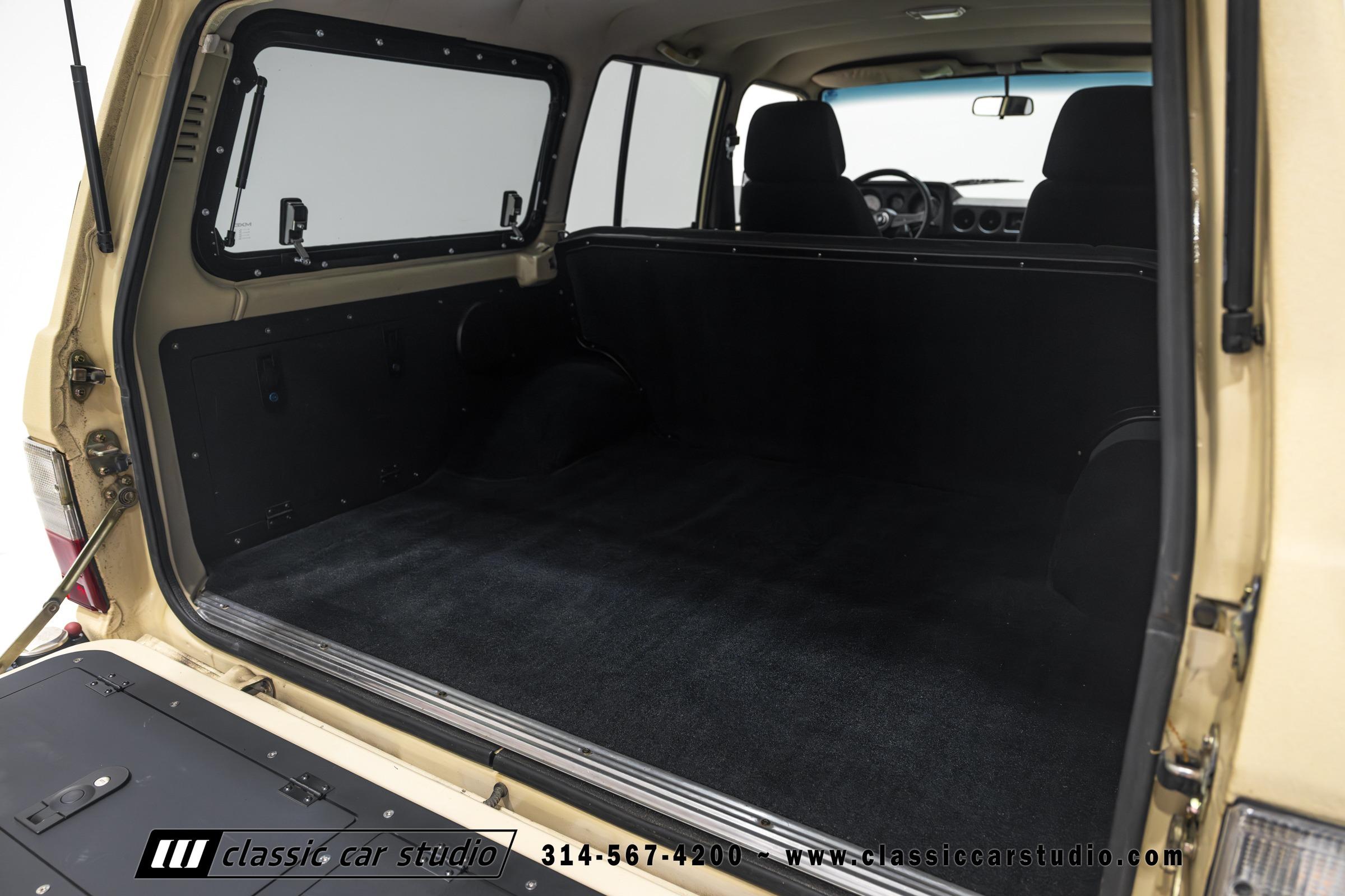 1982 Toyota Land Cruiser FJ60 Restomod