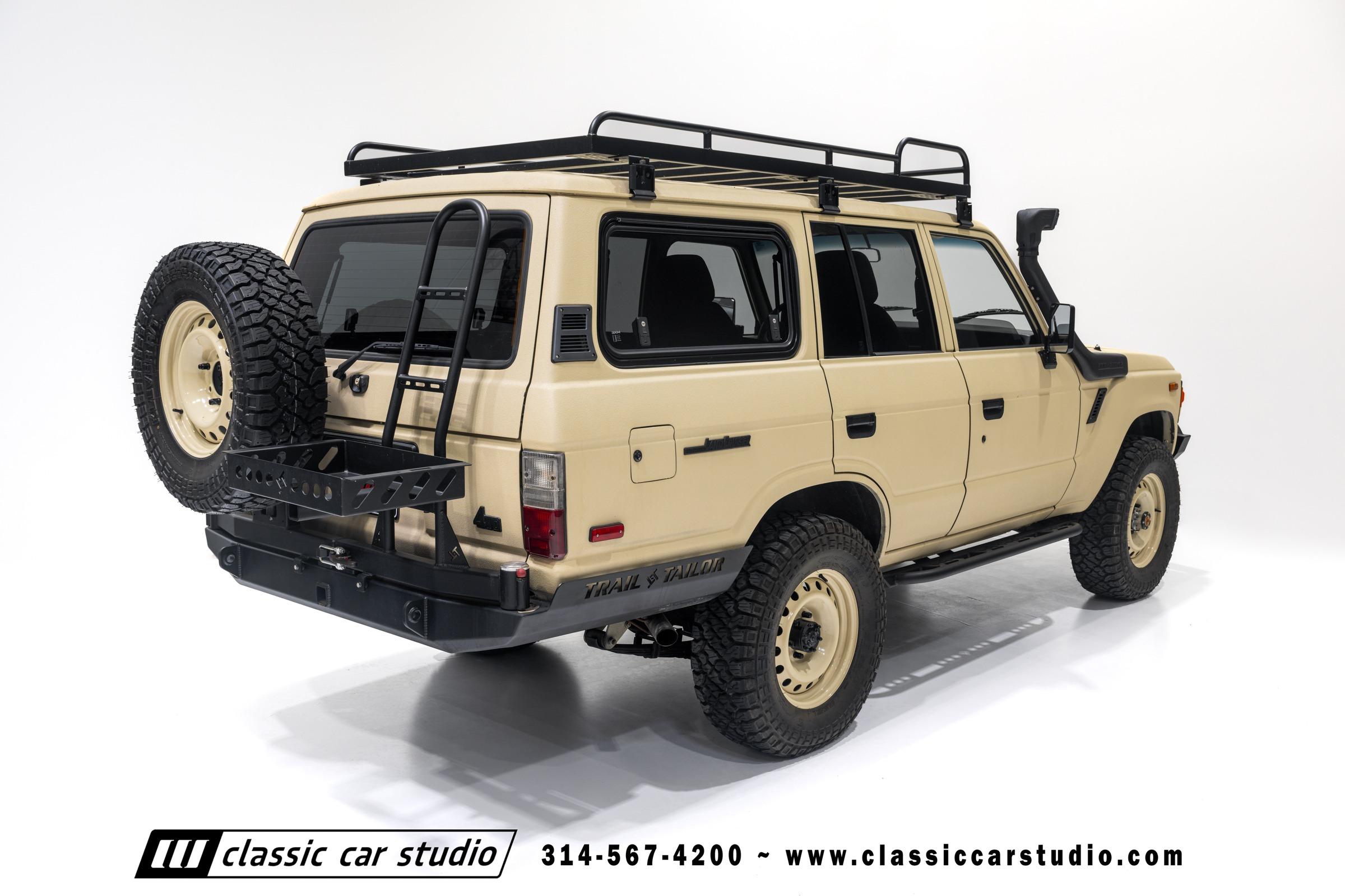 1982 Toyota Land Cruiser FJ60 Restomod