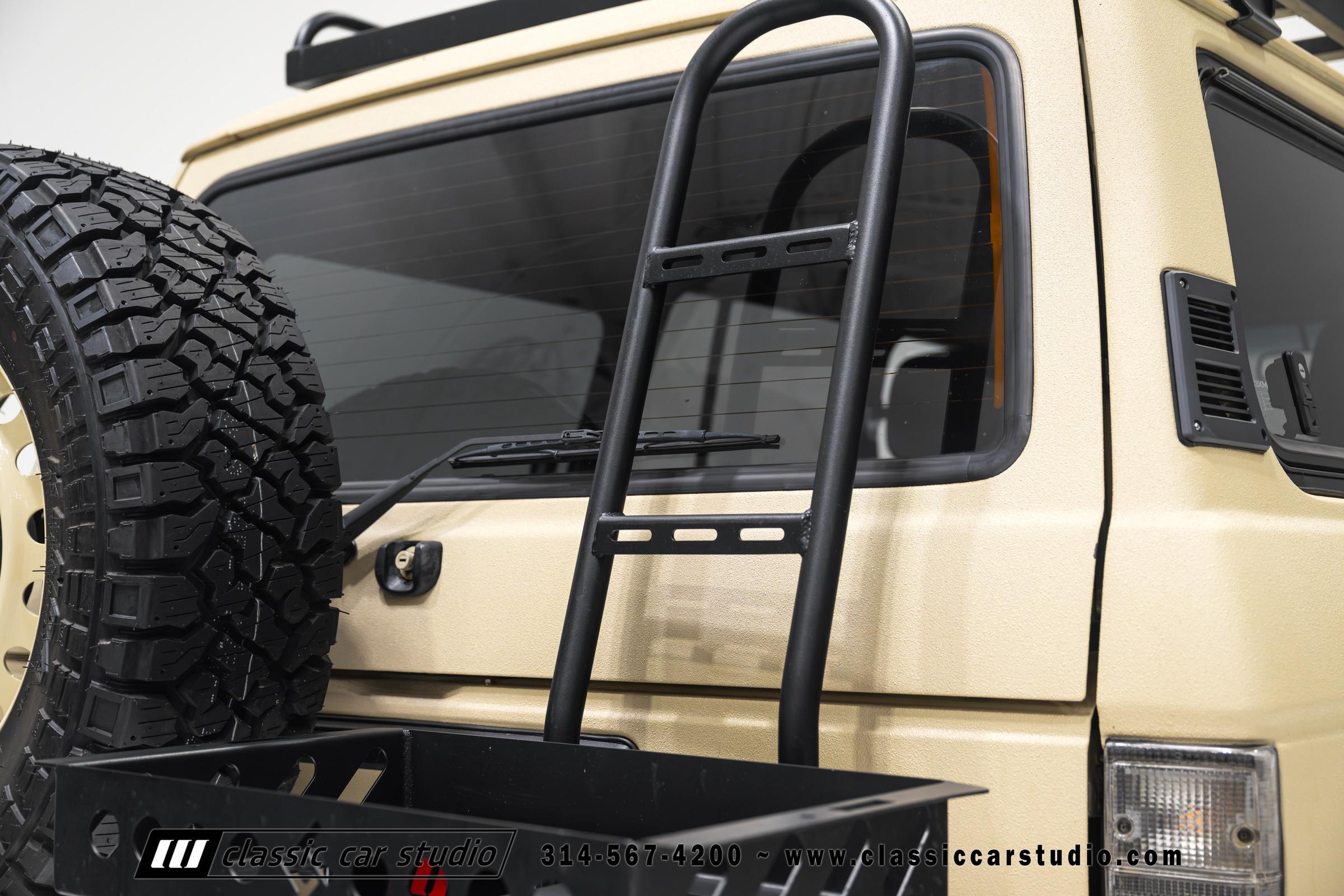 1982 Toyota Land Cruiser FJ60 Restomod