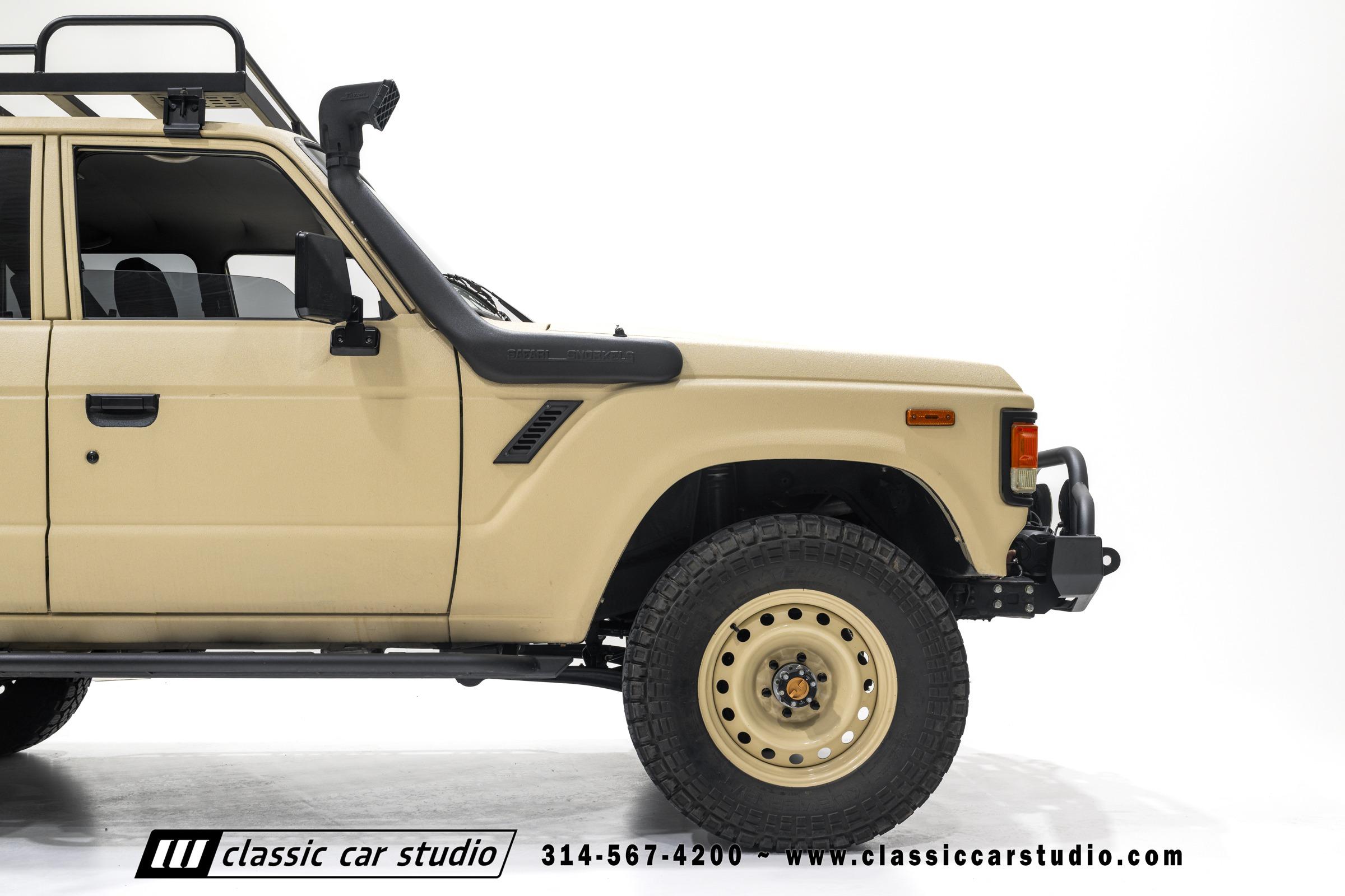 1982 Toyota Land Cruiser FJ60 Restomod