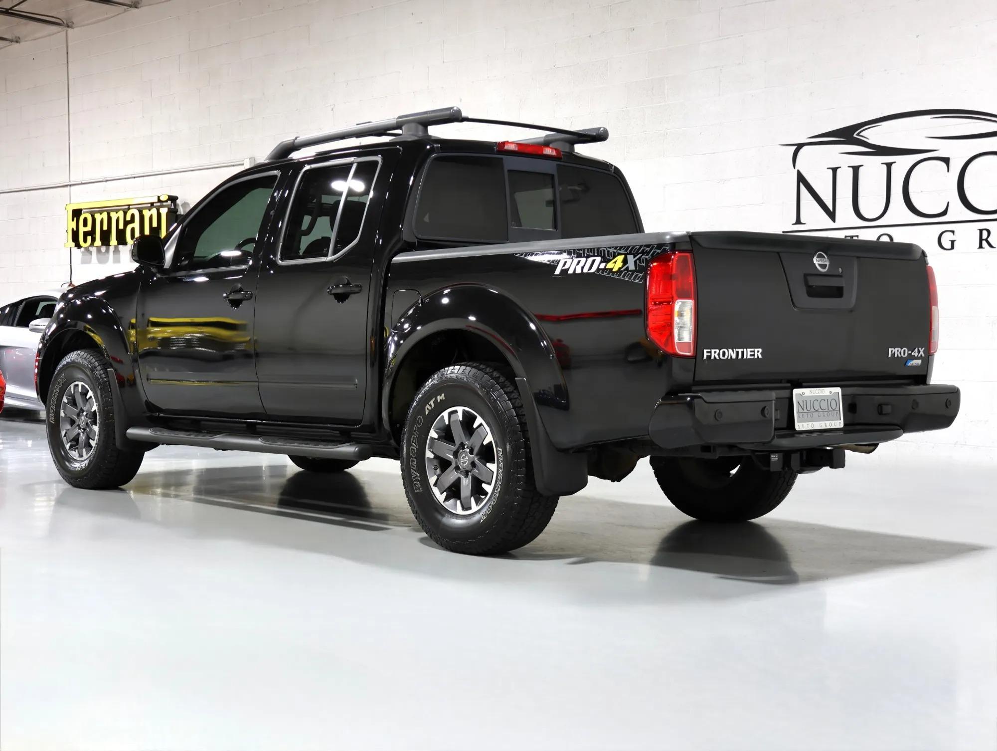 2017 Nissan Frontier PRO-4X - 3