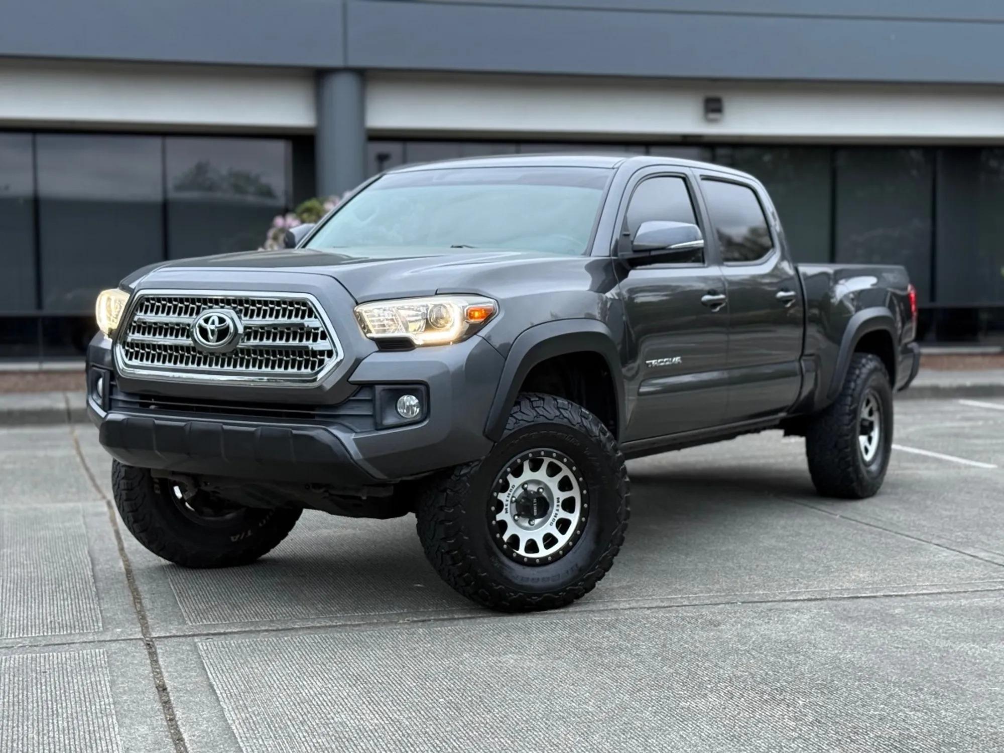  Toyota Tacoma