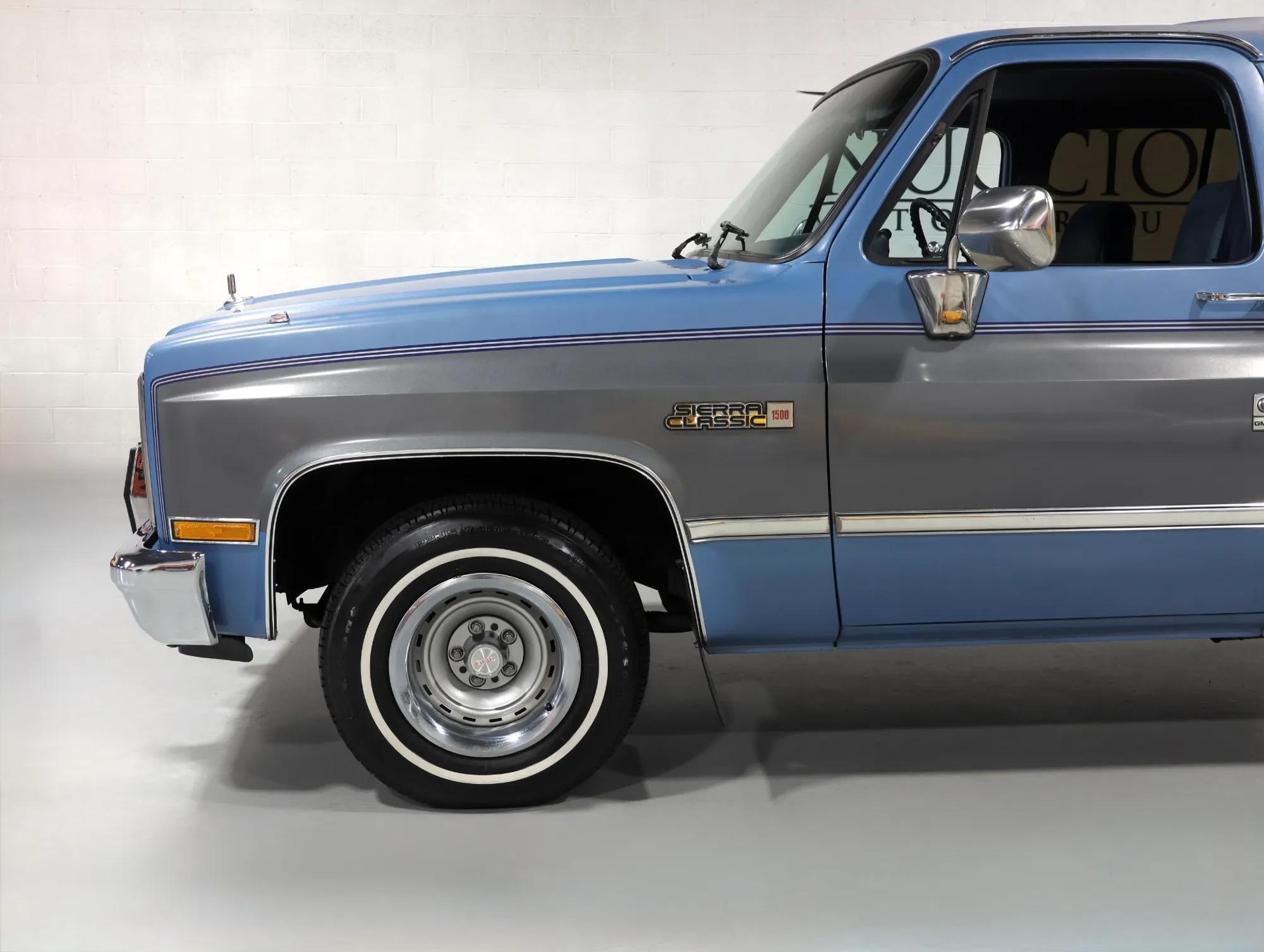 1987 GMC Suburban R1500