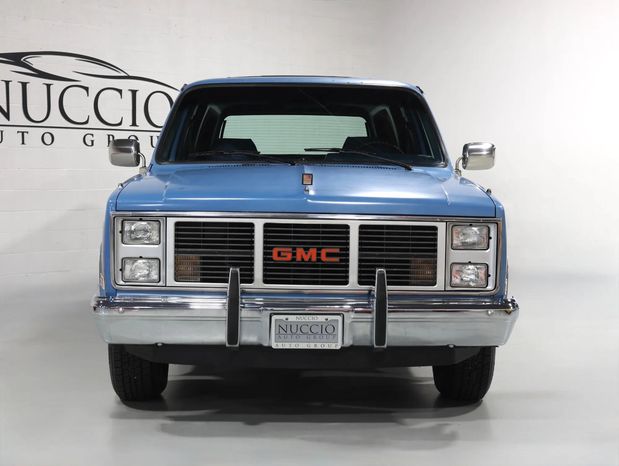 1987 GMC Suburban R1500 - 2