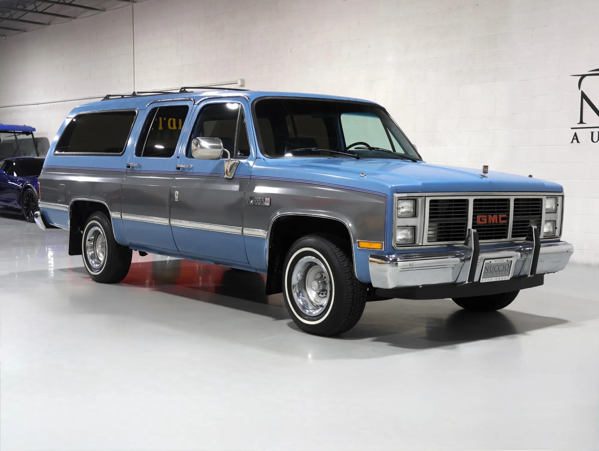 1987 GMC Suburban R1500