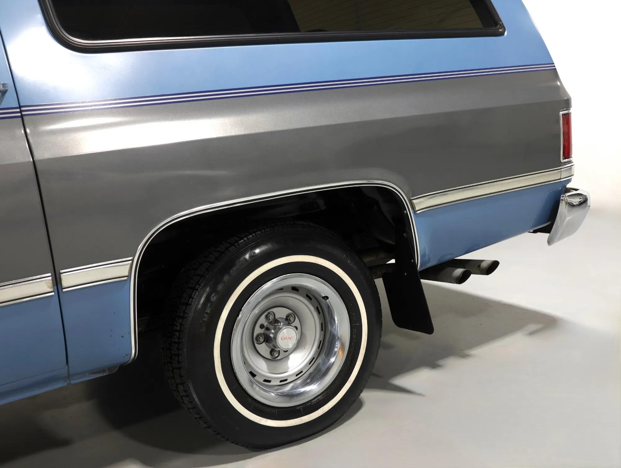 1987 GMC Suburban R1500
