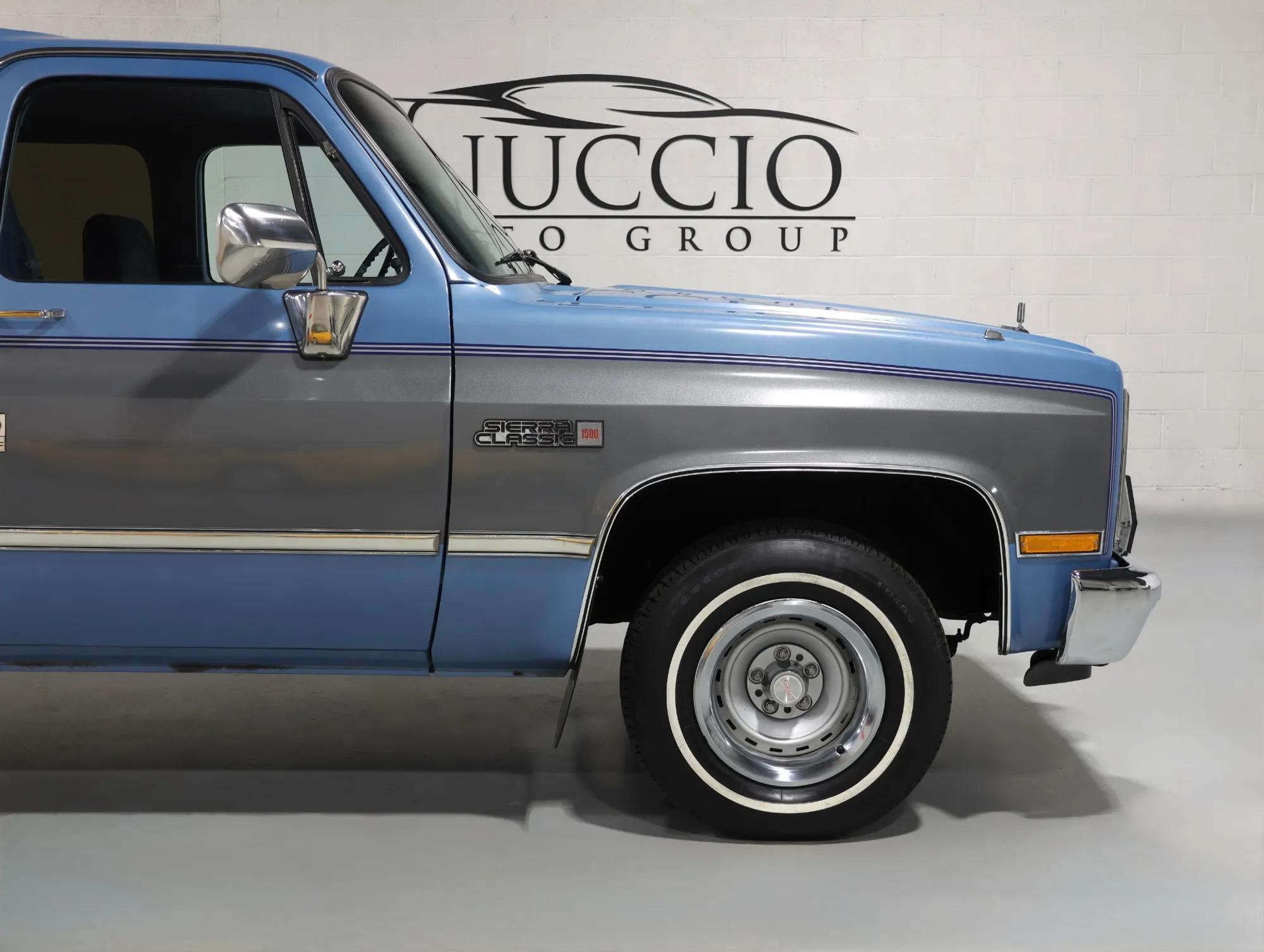 1987 GMC Suburban R1500