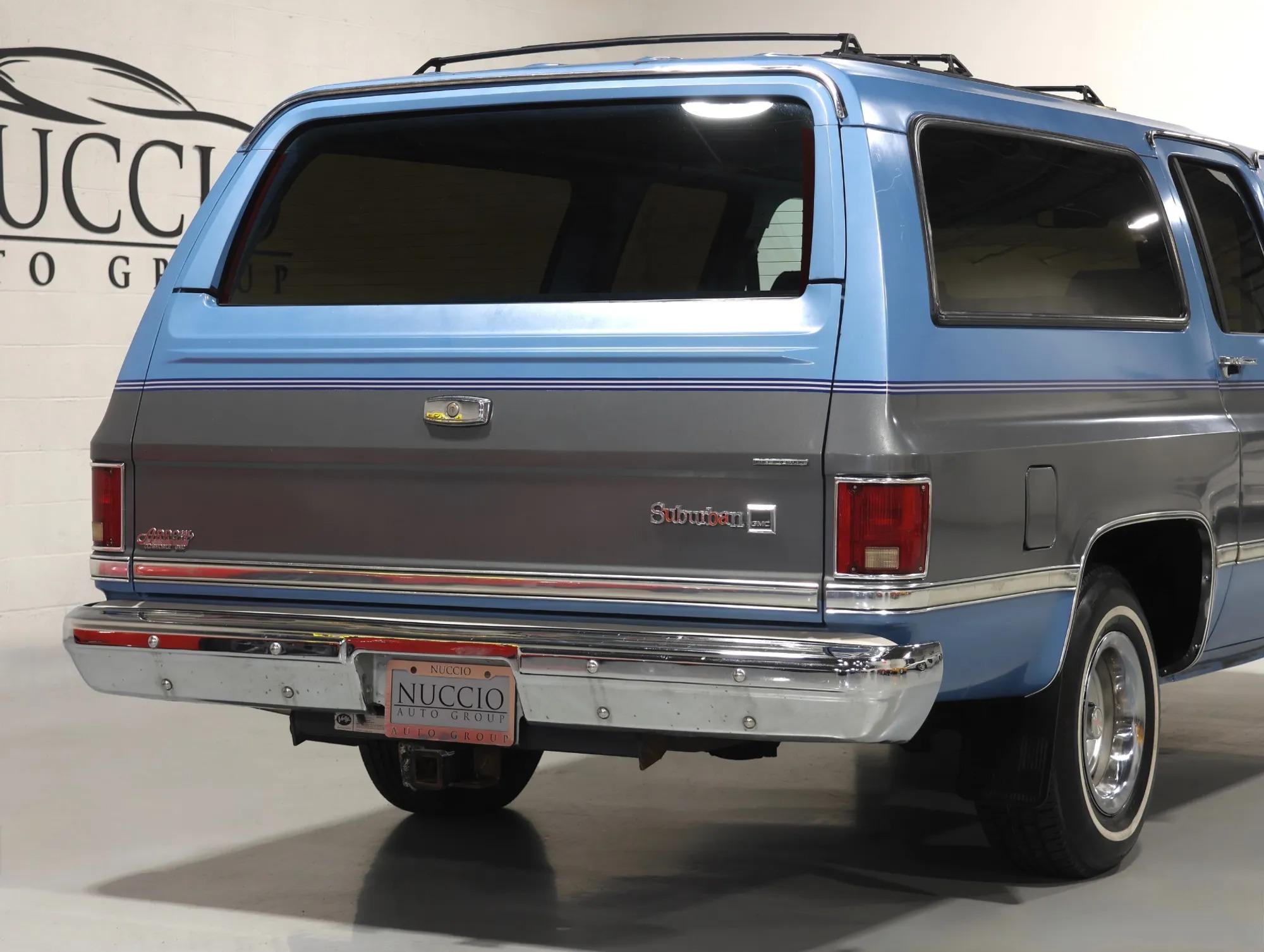 1987 GMC Suburban R1500