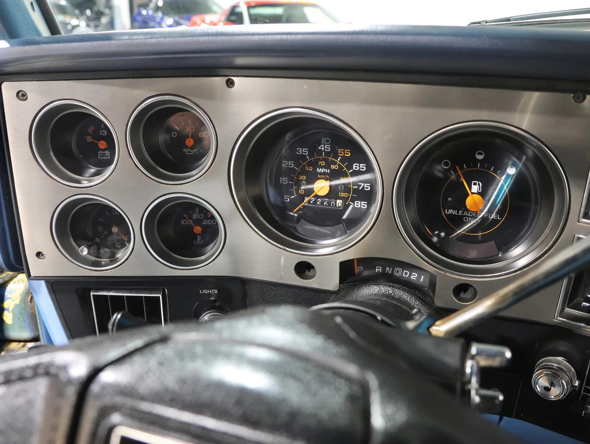 1987 GMC Suburban R1500