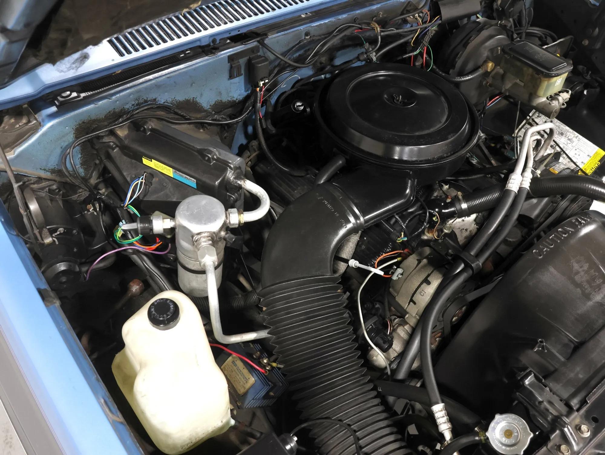 1987 GMC Suburban R1500
