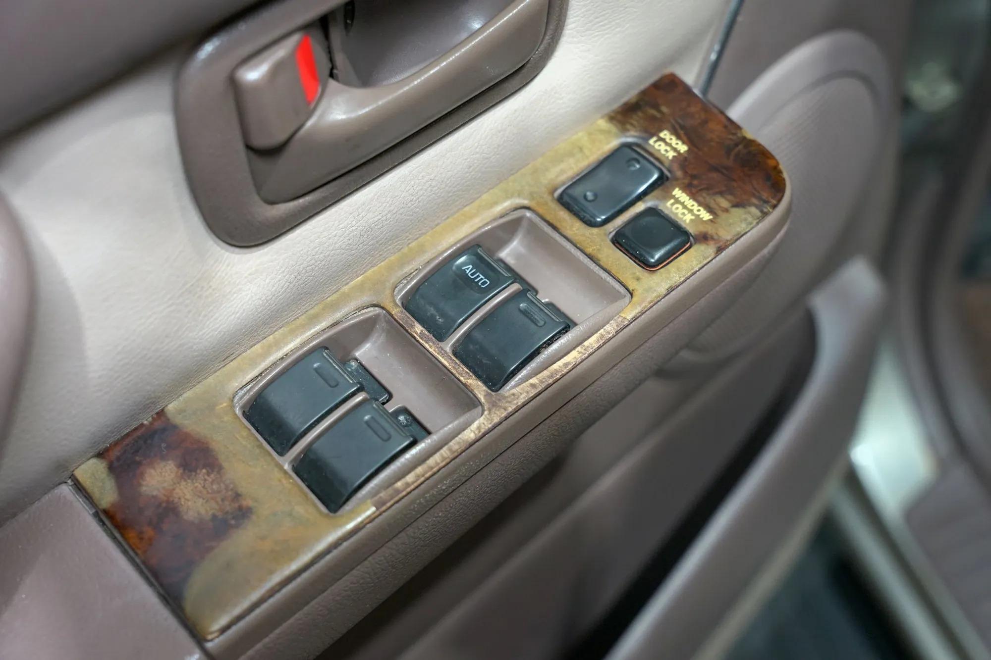 1997 Toyota Land Cruiser FJ80 40th Anniversary