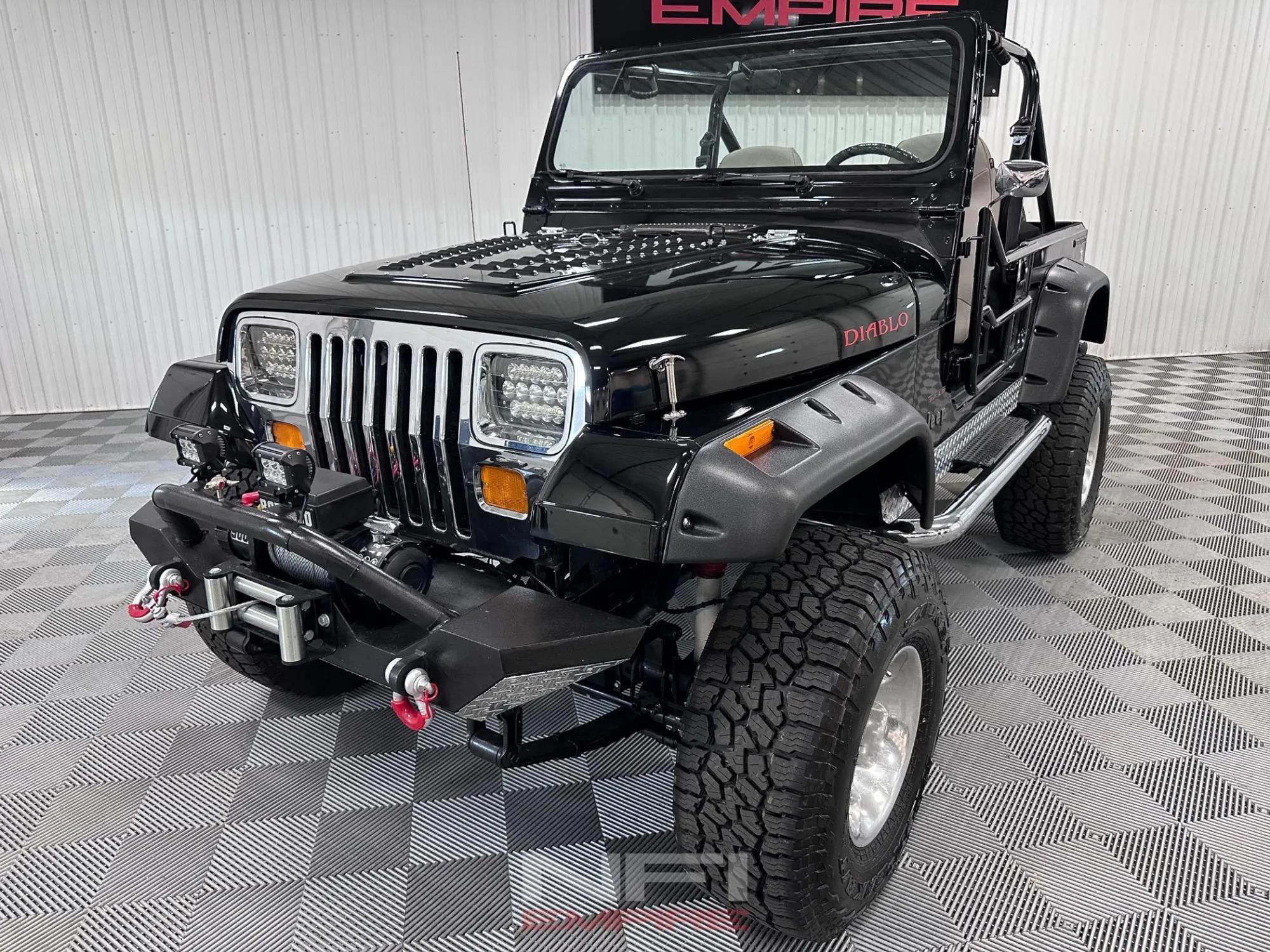 1989 Jeep Wrangler Laredo - 2