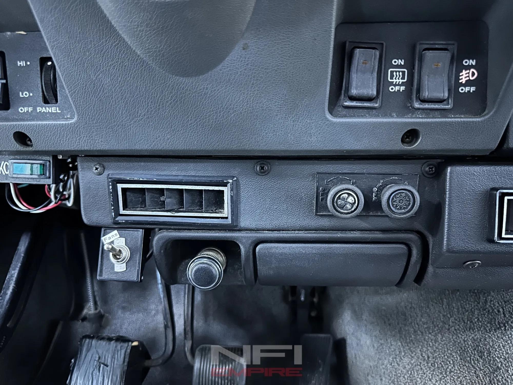 1989 Jeep Wrangler Laredo