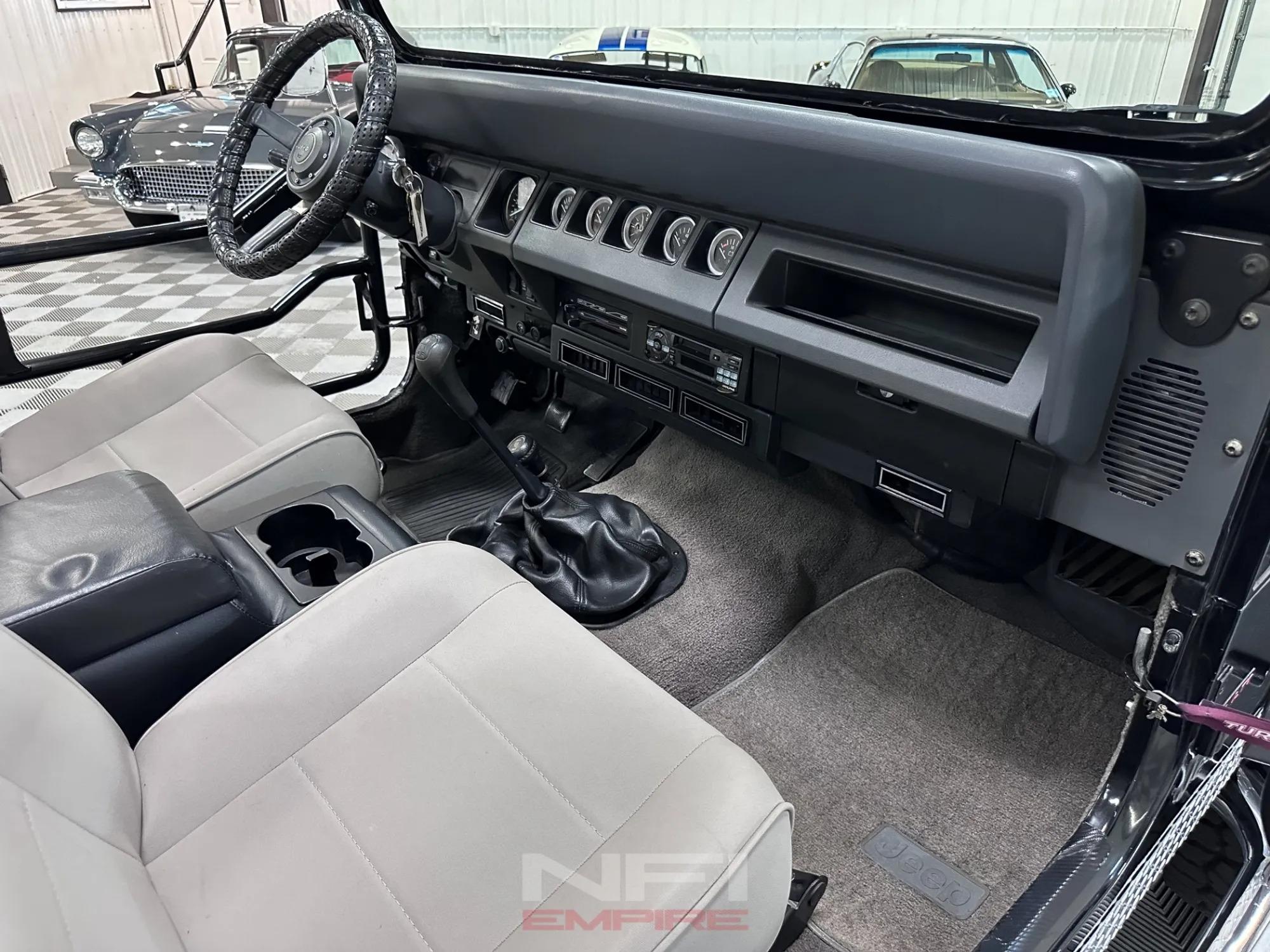 1989 Jeep Wrangler Laredo
