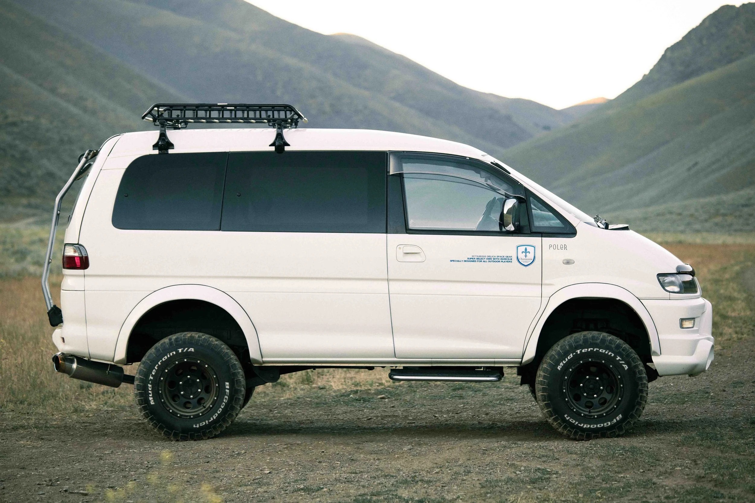 2000 Mitsubishi Delica L400 Space Gear