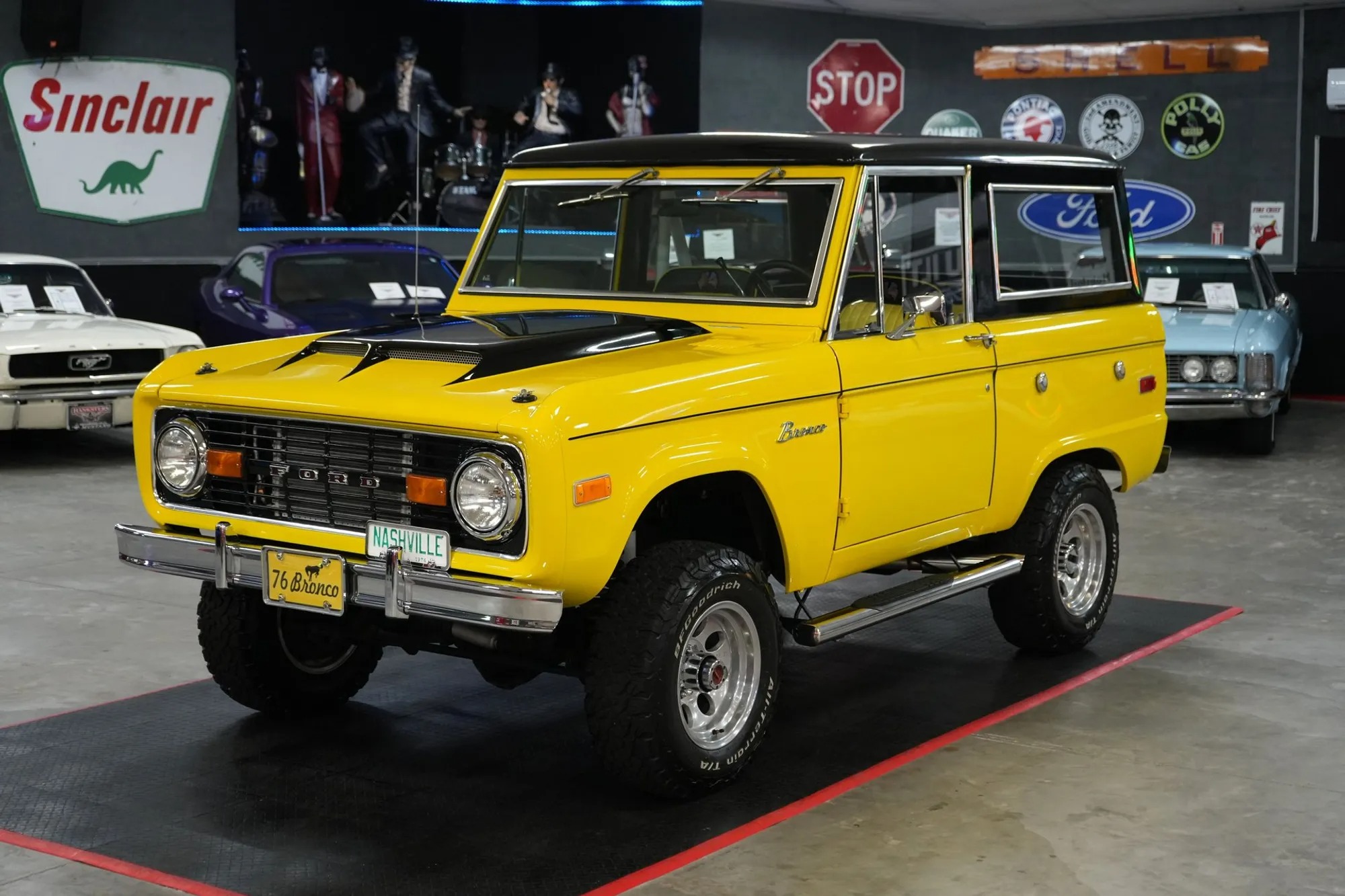  Ford Bronco