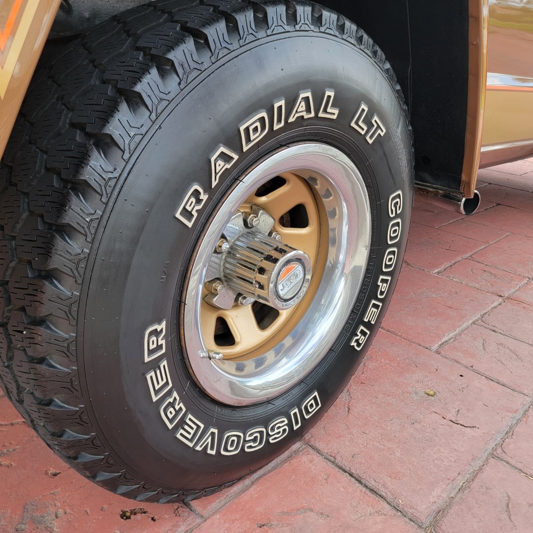 1979 Jeep Cherokee Chief Golden Eagle