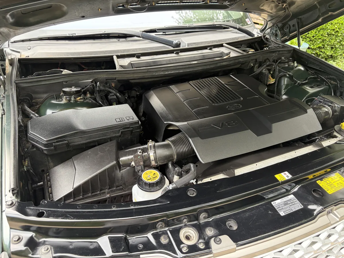 2012 Land Rover Range Rover HSE Lux