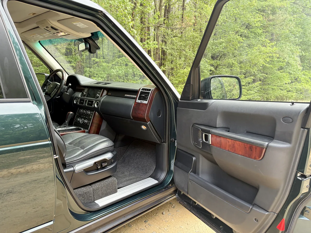 2012 Land Rover Range Rover HSE Lux