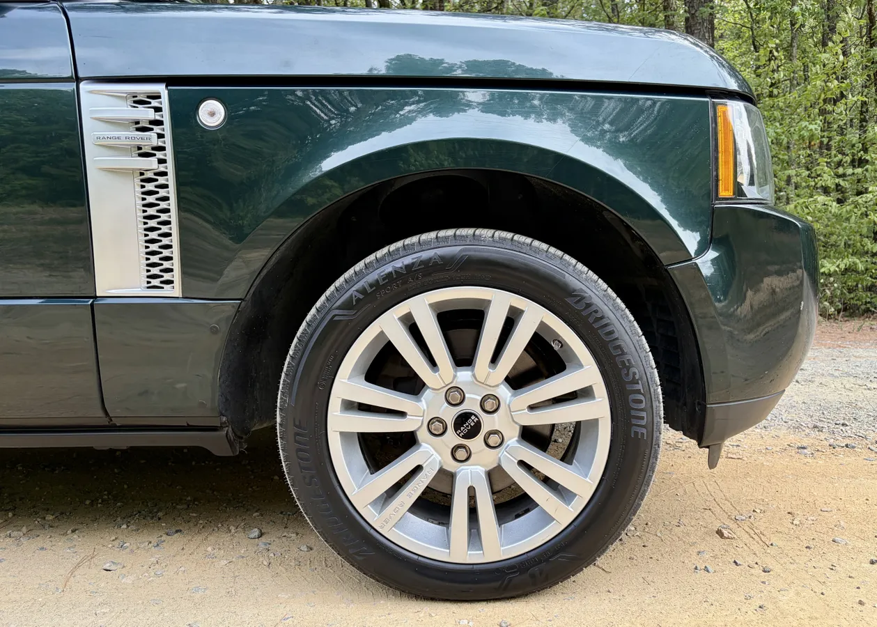 2012 Land Rover Range Rover HSE Lux