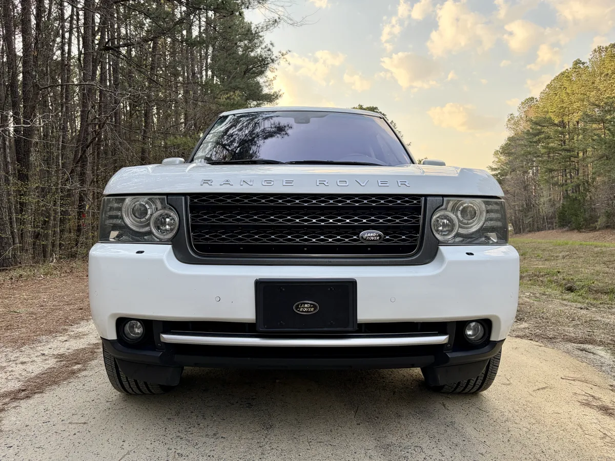 2011 Land Rover Range Rover HSE Luxury