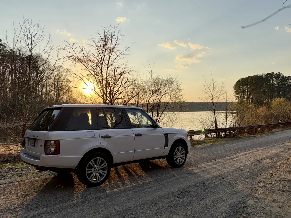 2011 Land Rover Range Rover HSE Luxury