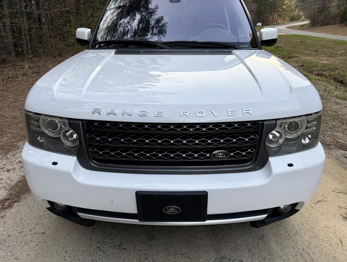 2011 Land Rover Range Rover HSE Luxury