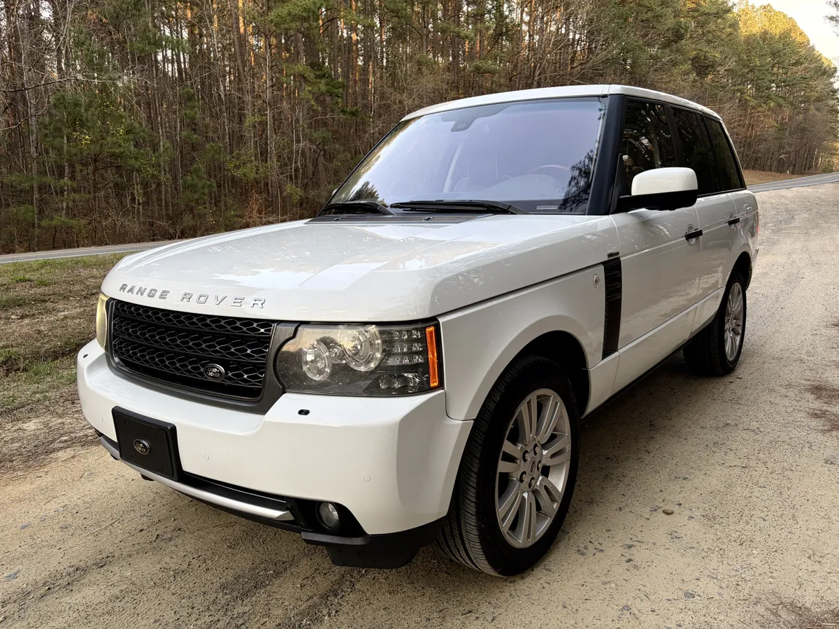 2011 Land Rover Range Rover HSE Luxury
