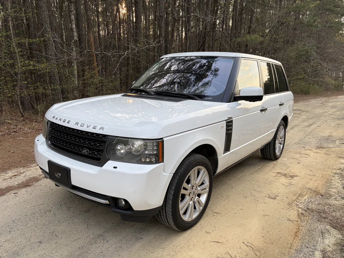 2011 Land Rover Range Rover HSE Luxury