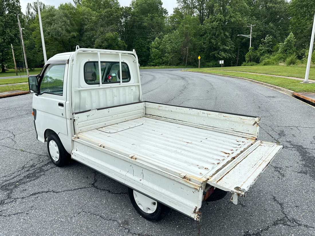 1997 Daihatsu HiJet Dump Truck 4WD
