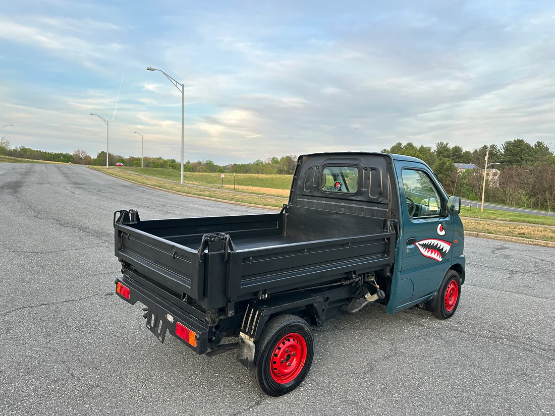 2000 Suzuki Carry 3-Way Dump Truck