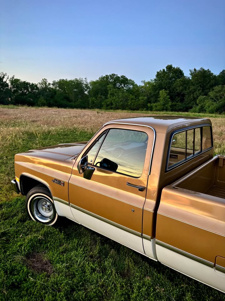 1985 GMC C1500 High Sierra Classic - 5