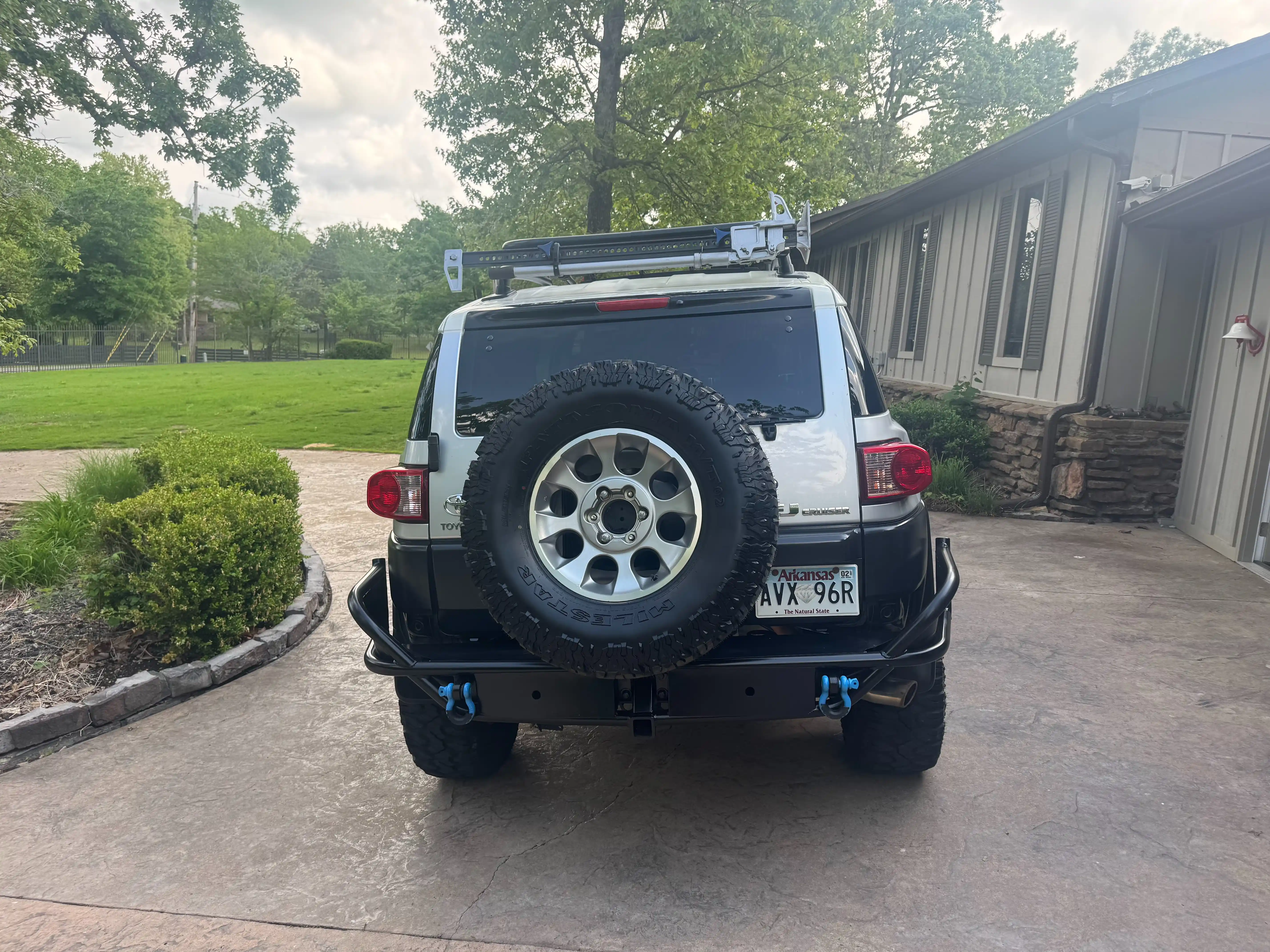 Modified 2007 Toyota FJ Cruiser - 3