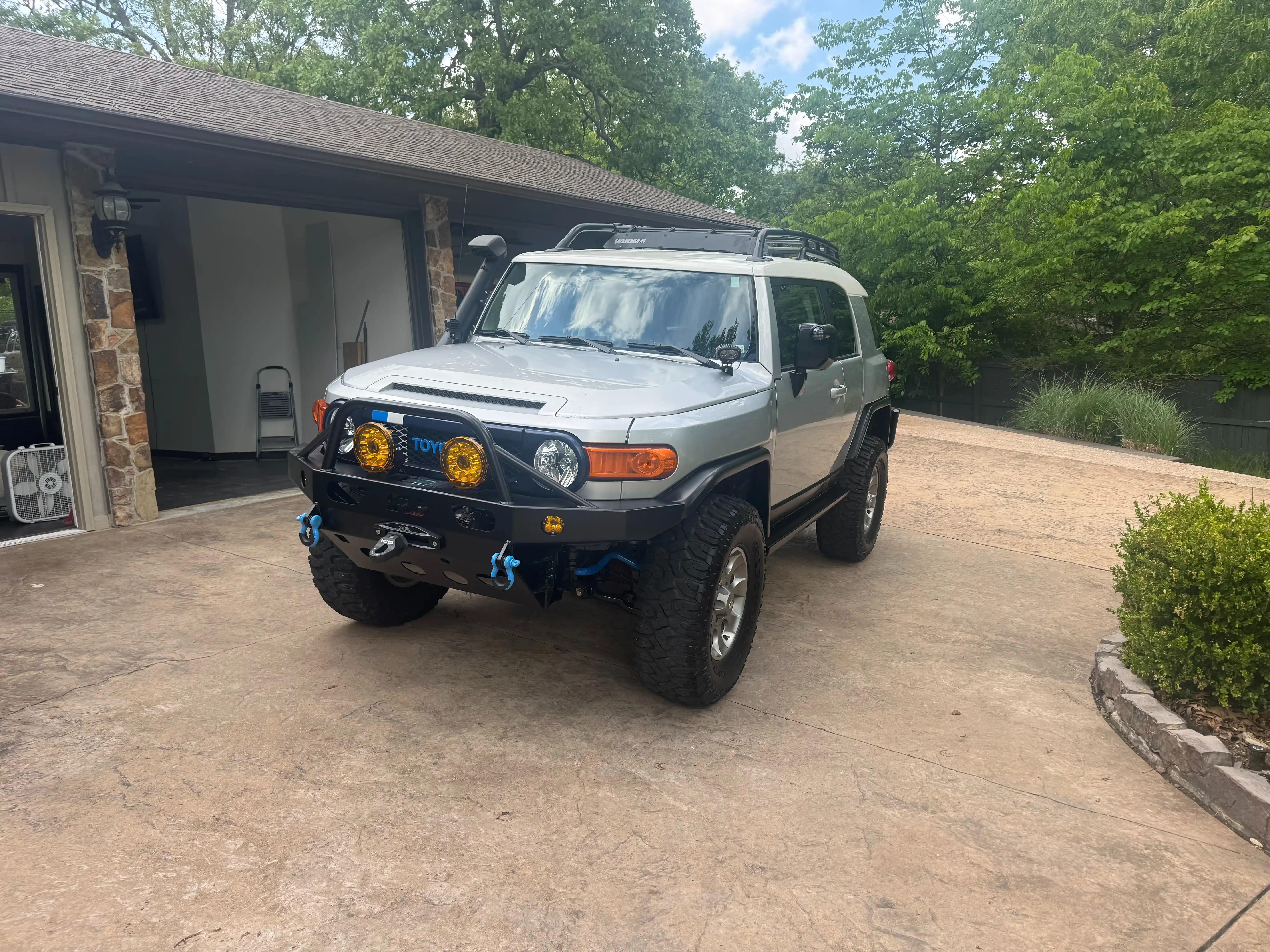 Modified 2007 Toyota FJ Cruiser