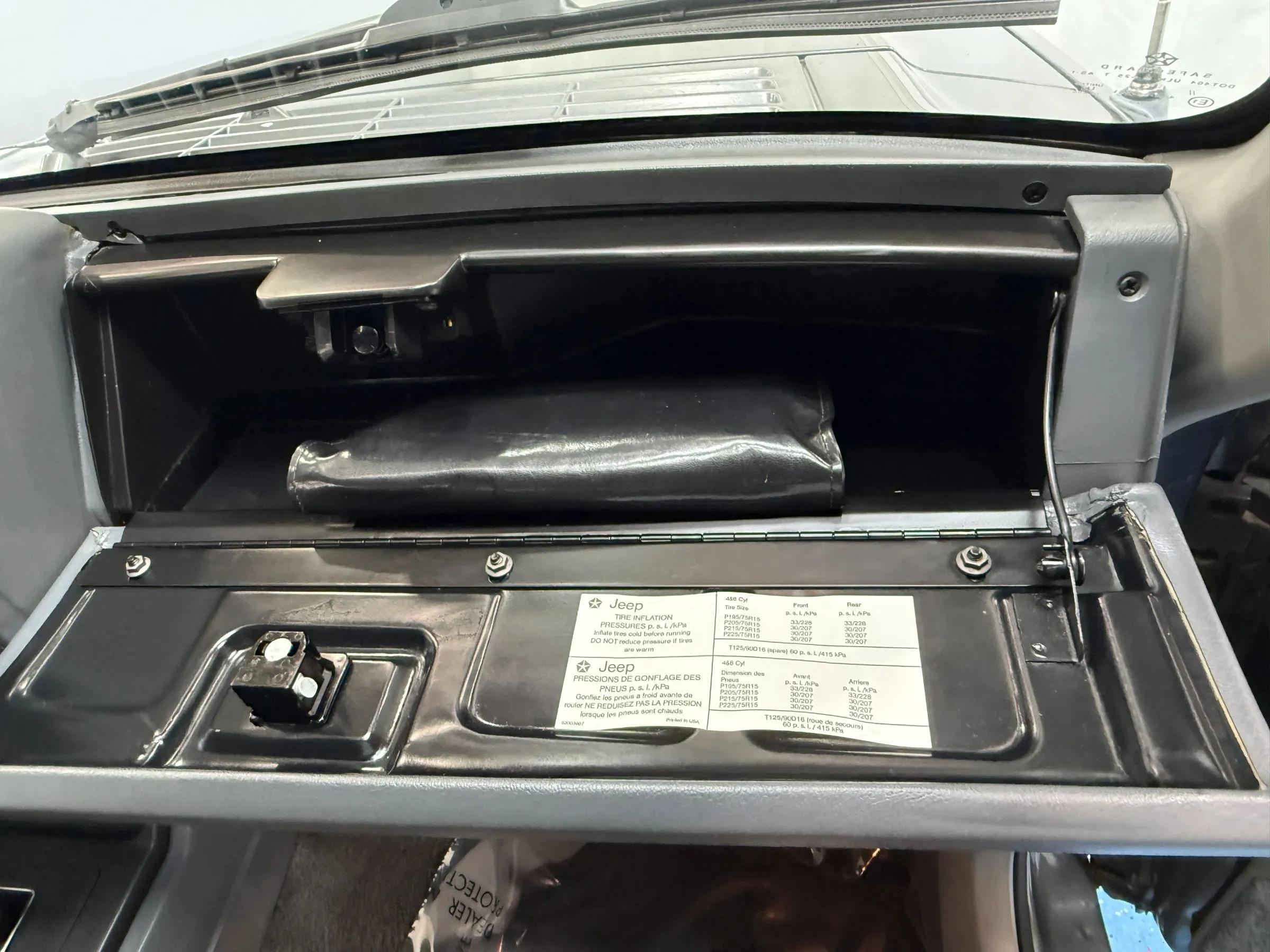 1990 Jeep Cherokee Laredo
