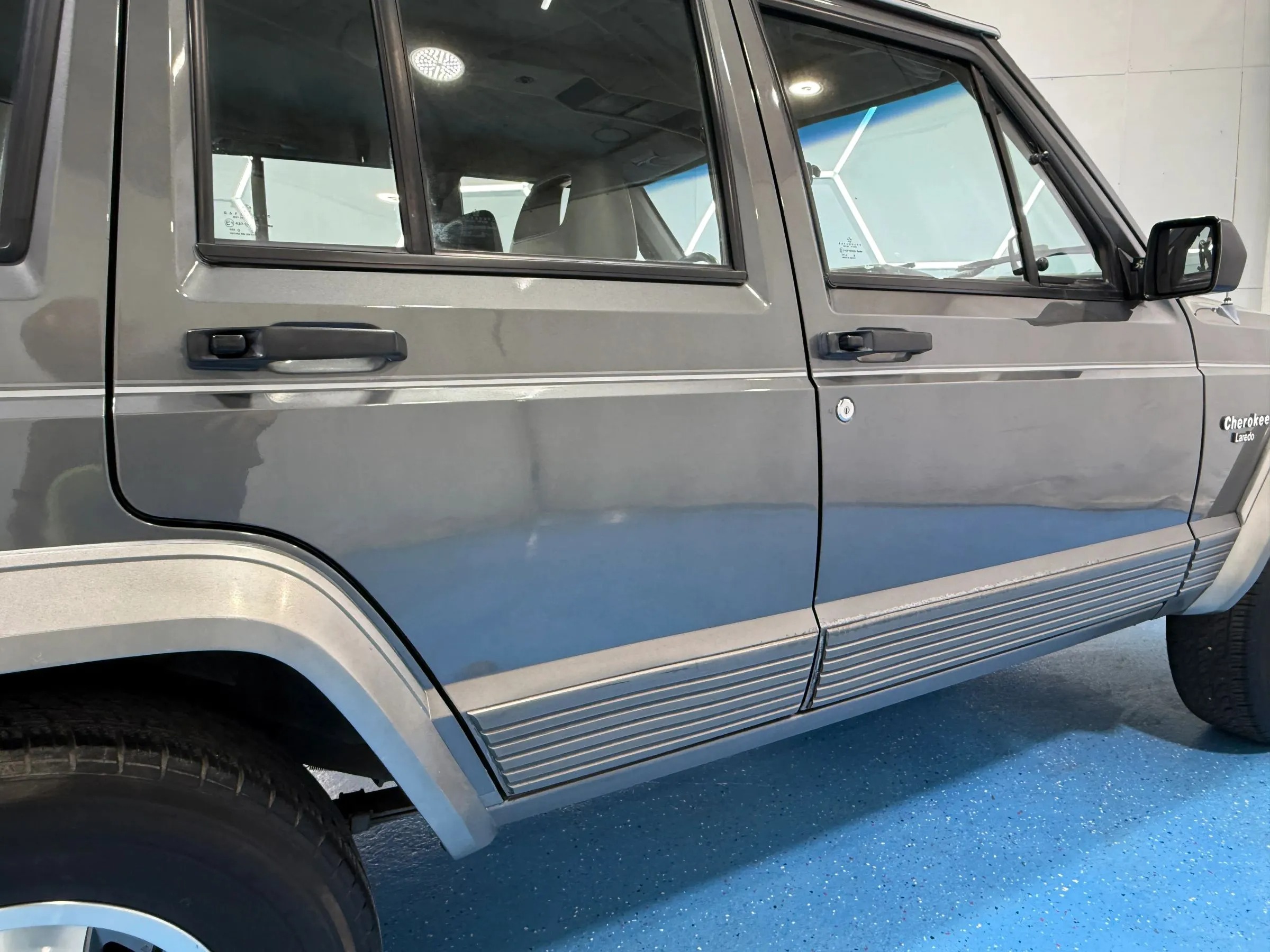 1990 Jeep Cherokee Laredo