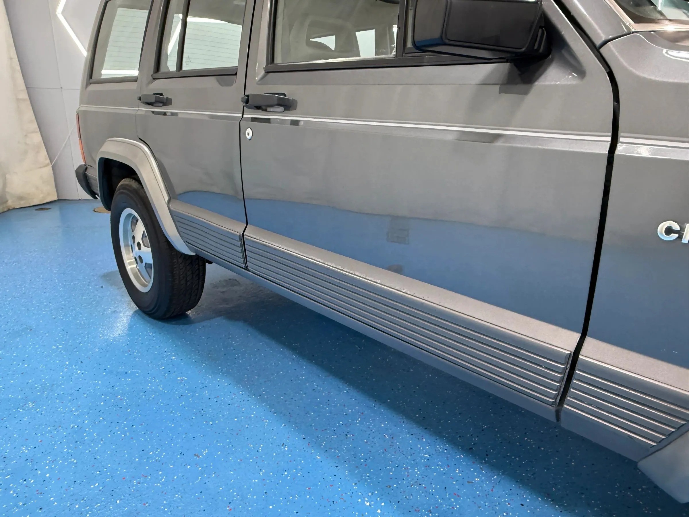 1990 Jeep Cherokee Laredo