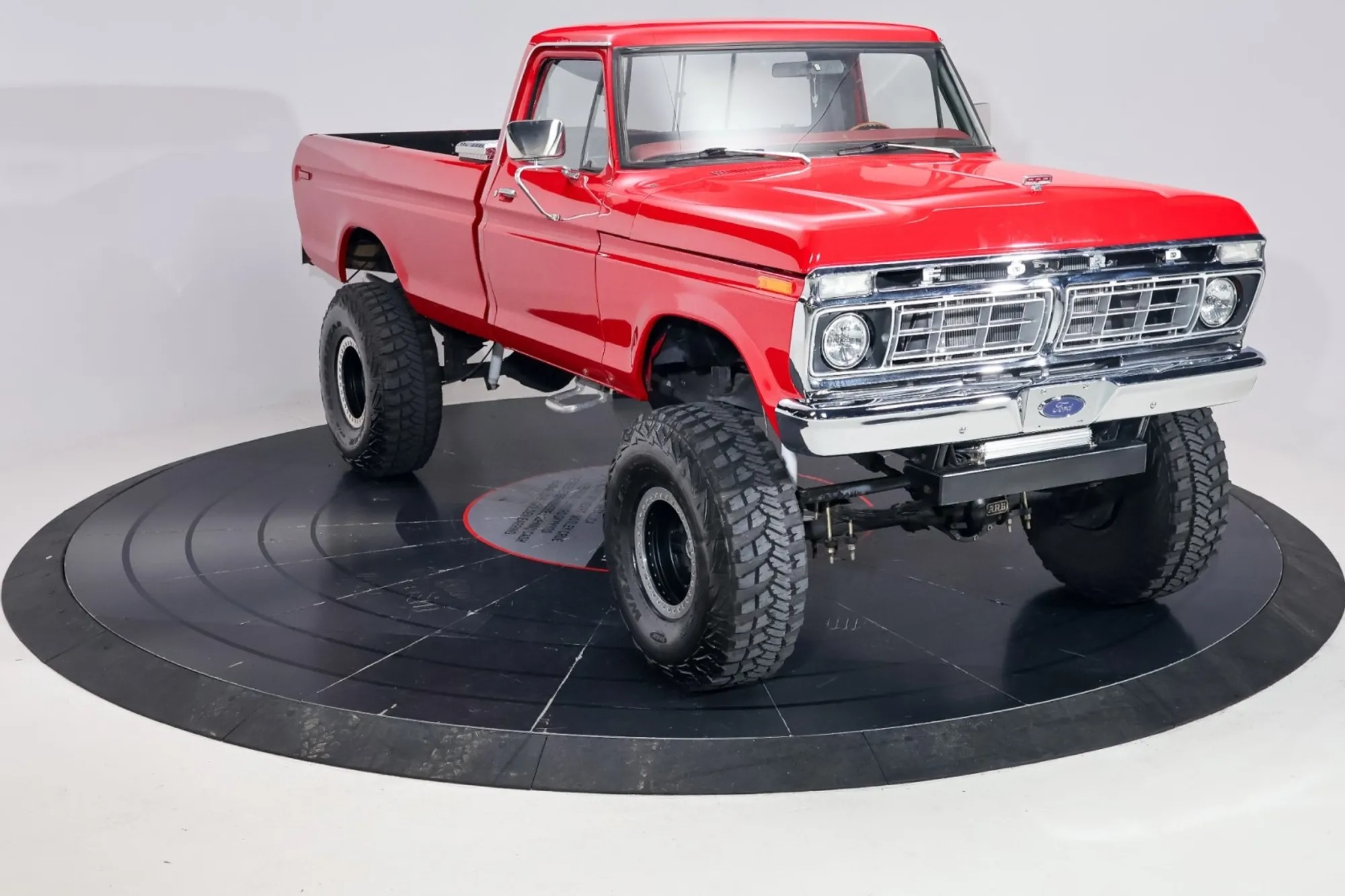 1976 Ford F-250 - 4