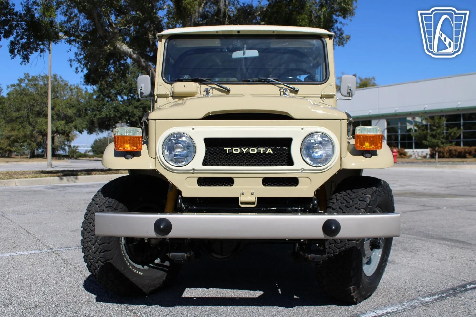1978 Toyota Land Cruiser FJ40 - 5