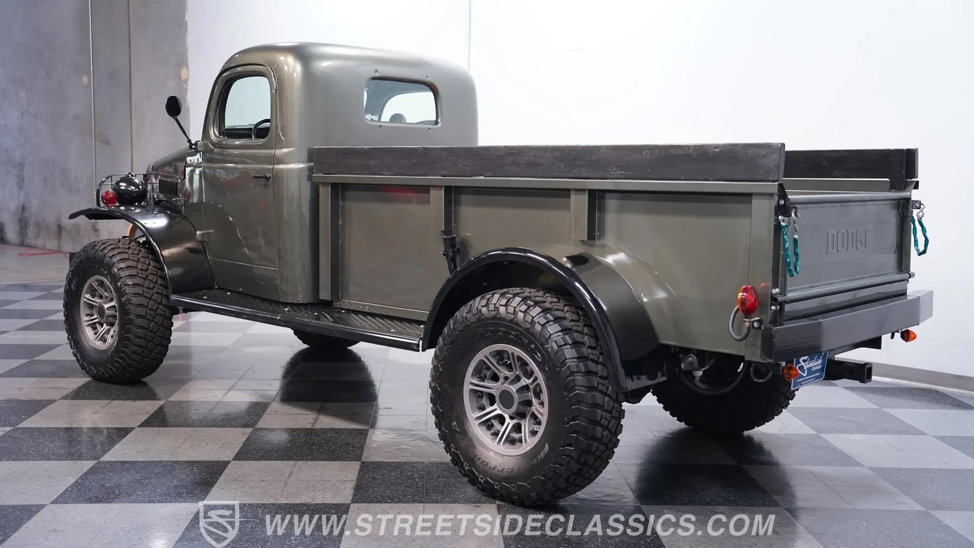 1941 Dodge Power Wagon - 4