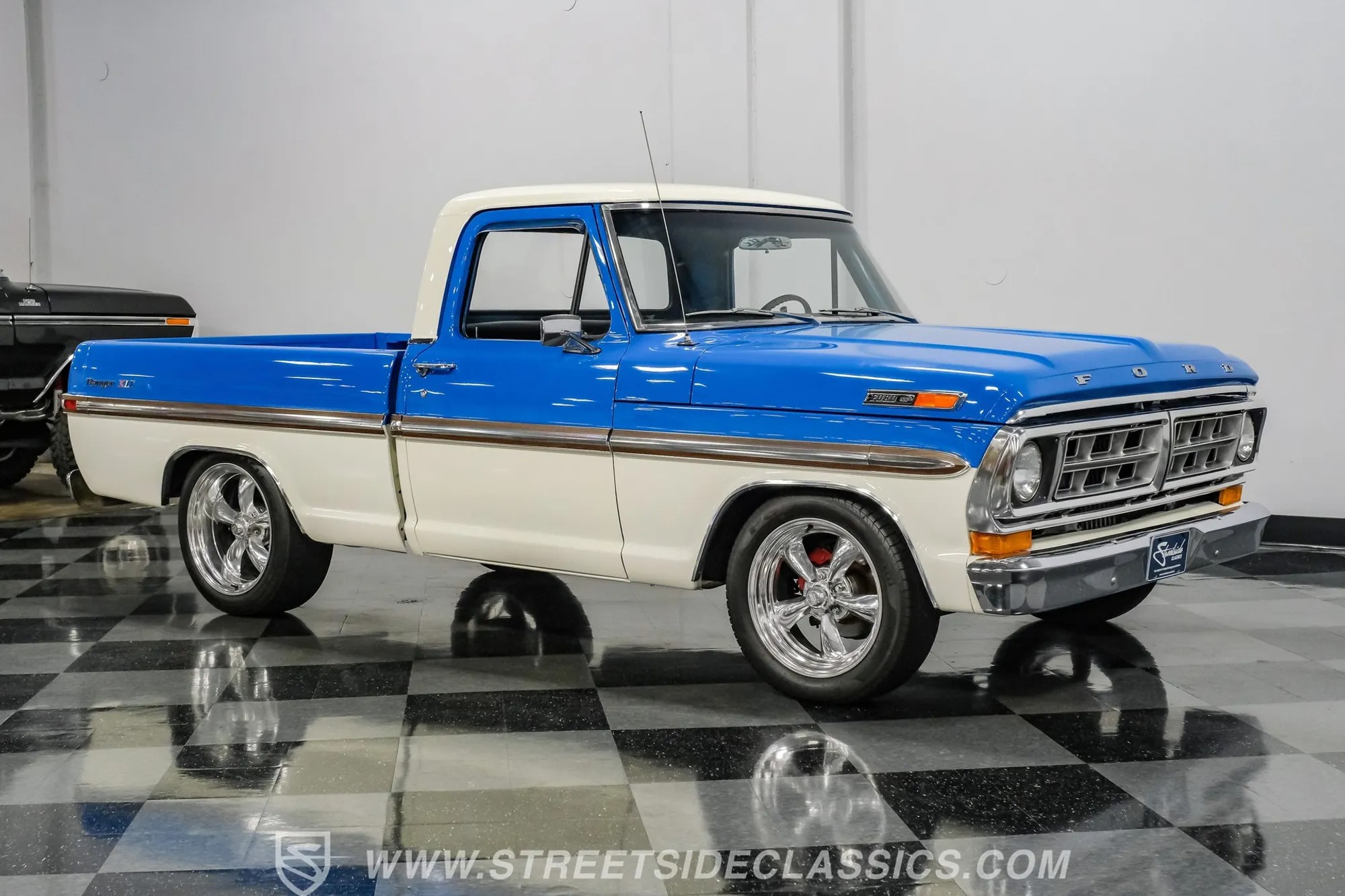 1972 Ford F-100 Ranger XLT Tribute