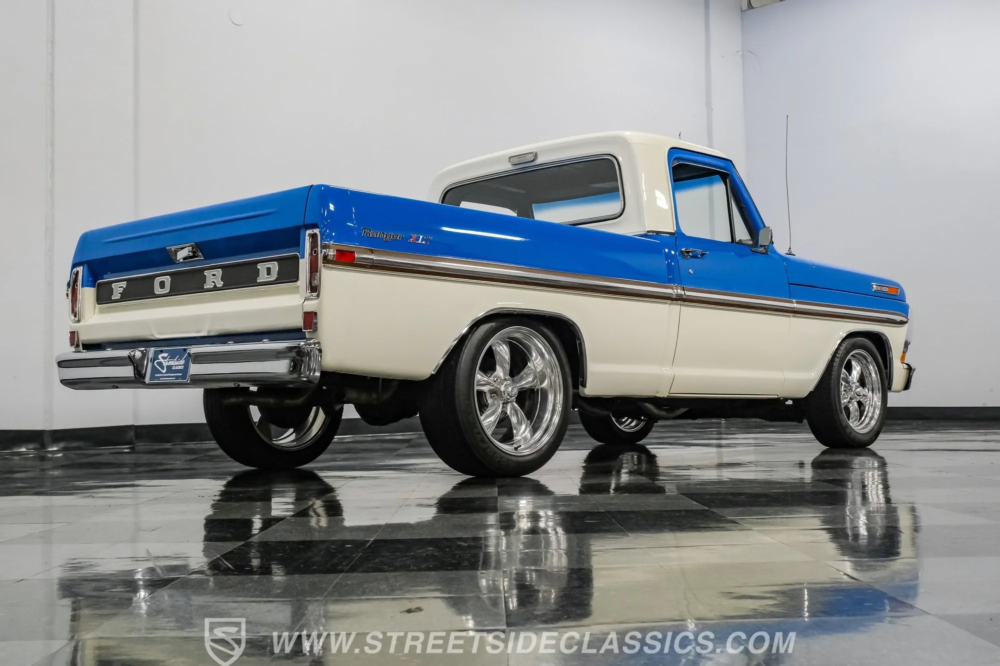 1972 Ford F-100 Ranger XLT Tribute