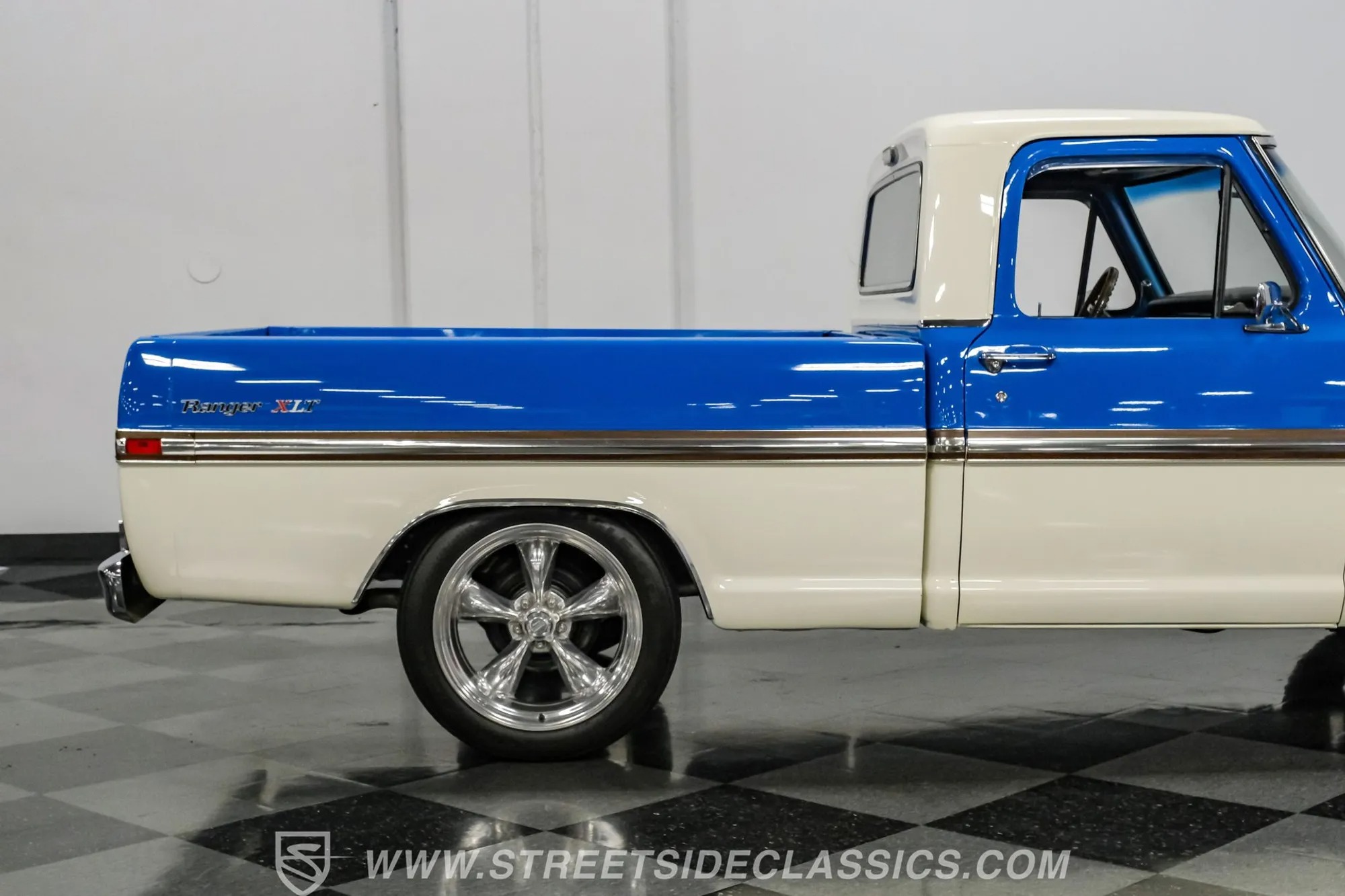 1972 Ford F-100 Ranger XLT Tribute
