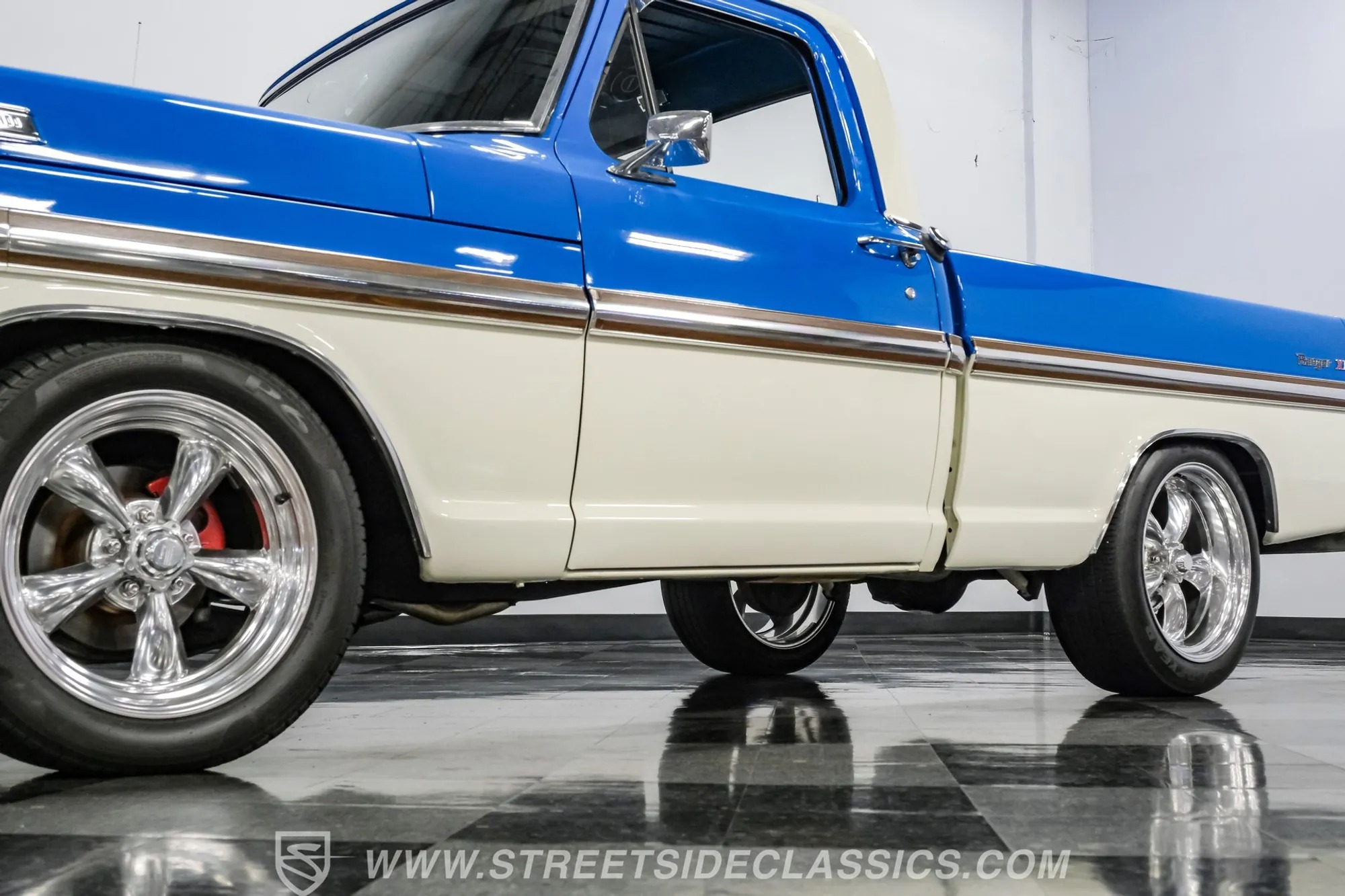 1972 Ford F-100 Ranger XLT Tribute